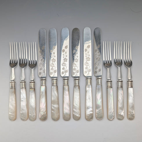 英國古董珍珠母貝甜點餐具,12對,木盒裝,John Nowill & Son 出品