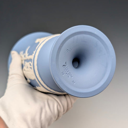 英國韋奇伍德復古碧玉花瓶,淺藍色