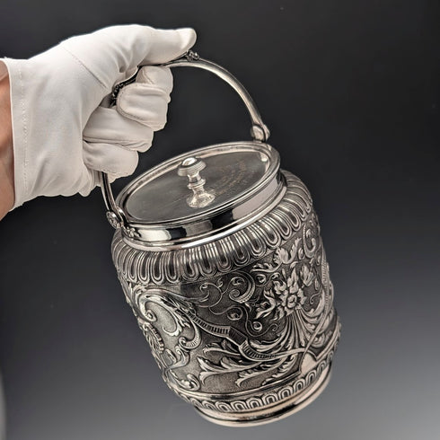 1892年英國詹姆斯迪克森父子公司製造的古董鍍銀餅乾桶