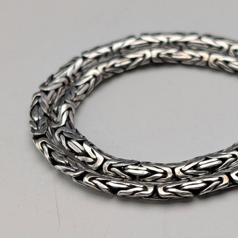 Vintage sterling silver Byzantine chain necklace, 76cm, 35g