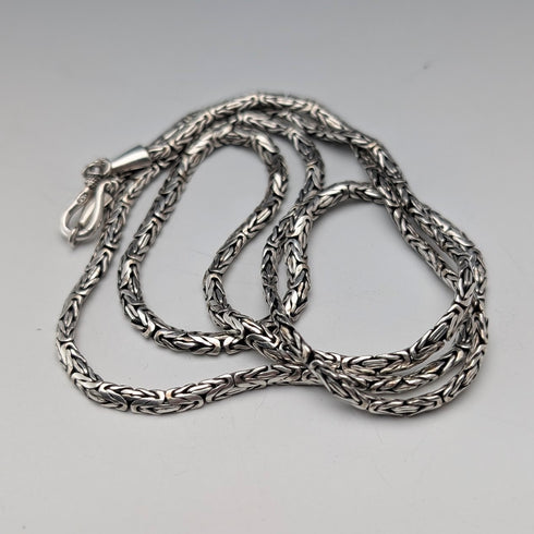 Vintage sterling silver Byzantine chain necklace, 76cm, 35g