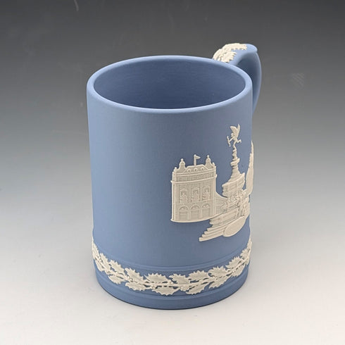 1971 British Wedgwood Jasperware Christmas Mug②