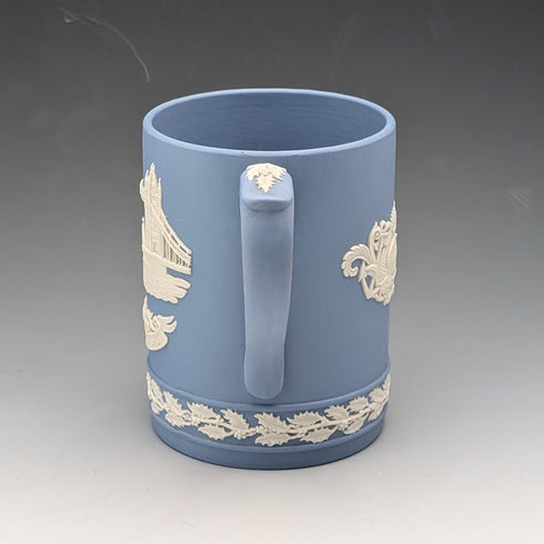 1975年英國韋奇伍德碧玉瓷聖誕馬克杯