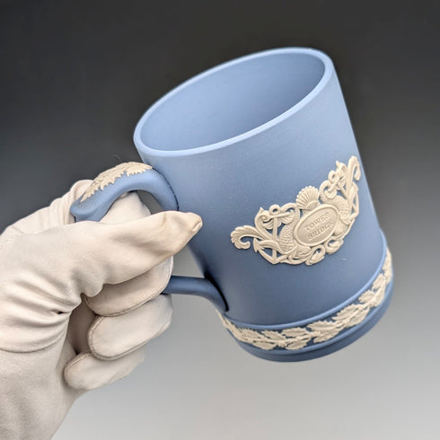 1975年英國韋奇伍德碧玉瓷聖誕馬克杯