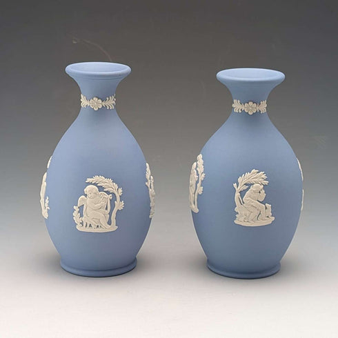 A pair of vintage Wedgwood Jasperware vases.