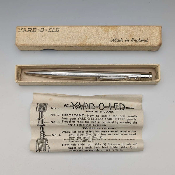 英國復古款 Yard O' Red 鍍銠按壓式自動鉛筆,附紙盒和說明書