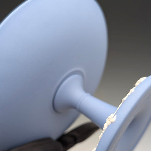 英國韋奇伍德復古碧玉陶淺藍高腳杯