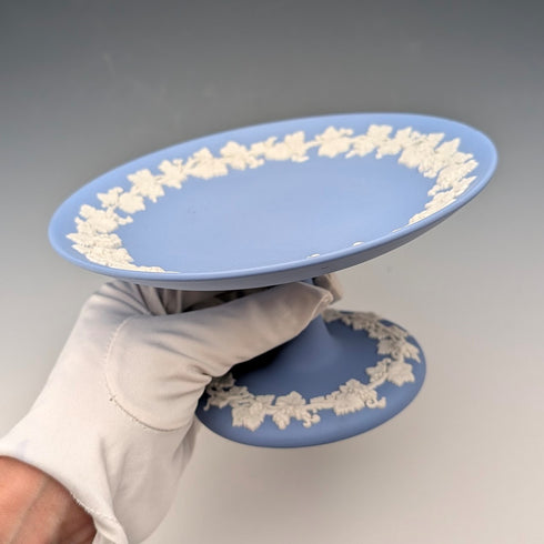 英國韋奇伍德復古碧玉陶淺藍高腳杯