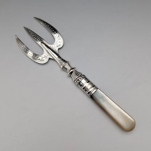 1915年英國古董小叉,珍珠母貝手柄,純銀叉刃,AJ Bailey