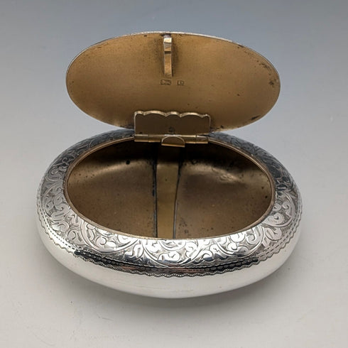 1904 British Antique Sterling Silver Pebble-Shaped Snuff Box, 90g, Williams Ltd