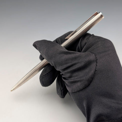 ドイツヴィンテージ ダンヒル ベースメタル製 ボールペン ケース、クロス付き