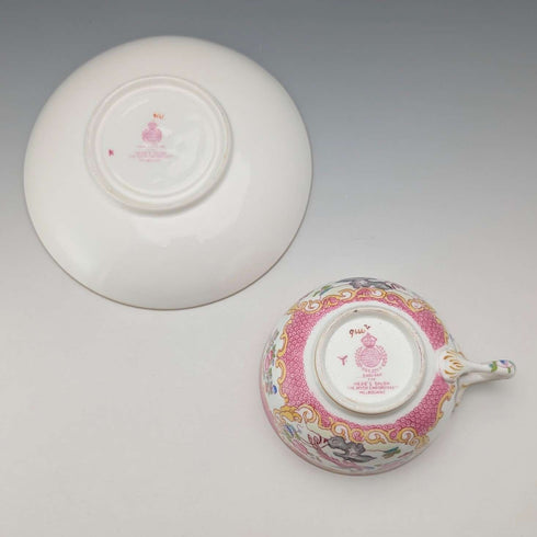1920年代英國明頓茶杯碟,粉紅色雞蛇圖案,為邁耶商場量身訂製