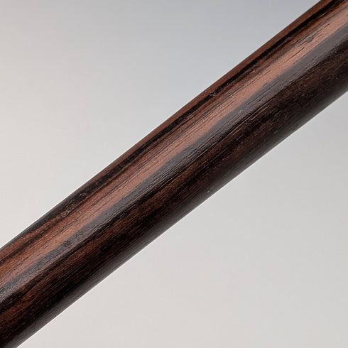 1935年英國復古棕色桿身狗頭形手柄純銀手杖,86厘米,喬納森·豪厄爾