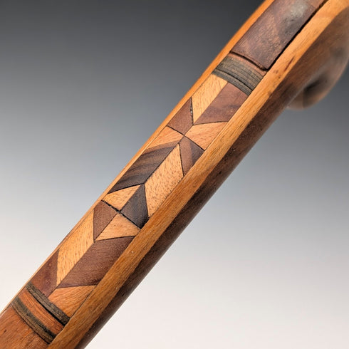 20世紀早期棕褐色手杖,鑲嵌圓環手柄,長89厘米