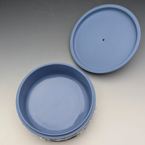 英国ヴィンテージ ウェッジウッド ジャスパーウェア製 丸型ボンボニエール ペールブルー