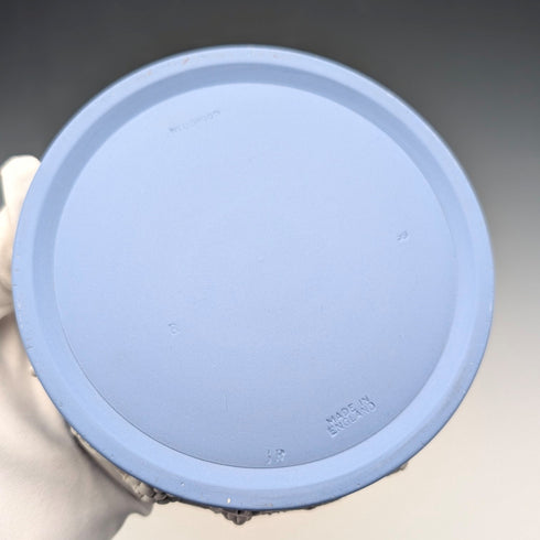 英国ヴィンテージ ウェッジウッド ジャスパーウェア製 丸型ボンボニエール ペールブルー