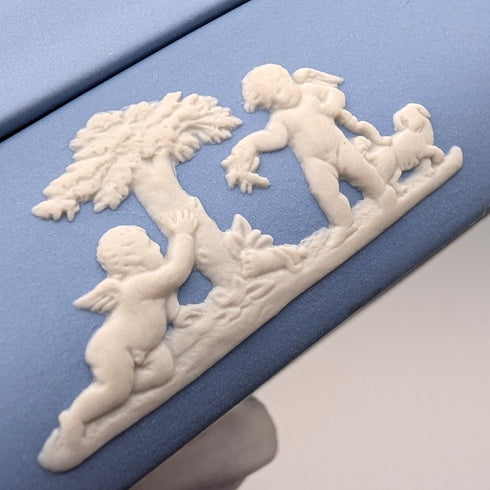 英国ヴィンテージ ウェッジウッド ジャスパーウェア製 角形蓋付きボックス ペア ペールブルー