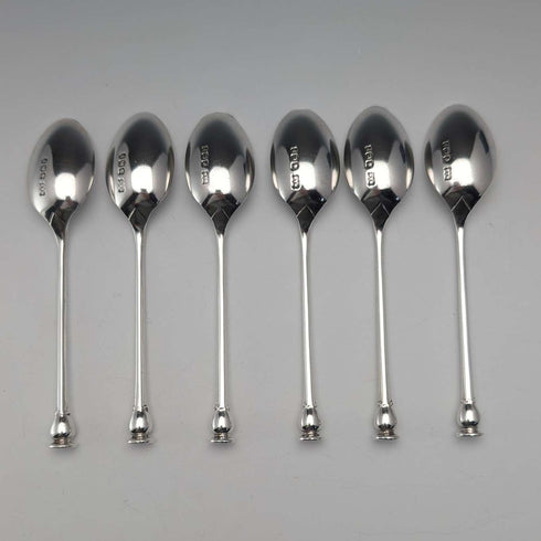 1932年英國馬平·韋伯(Mappin & Webb)出品的純銀茶匙,一套6把,重88克,帶原裝盒