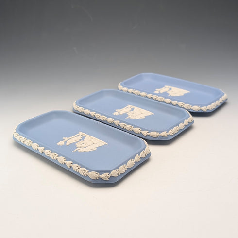 英國復古韋奇伍德碧玉瓷品托盤三件套