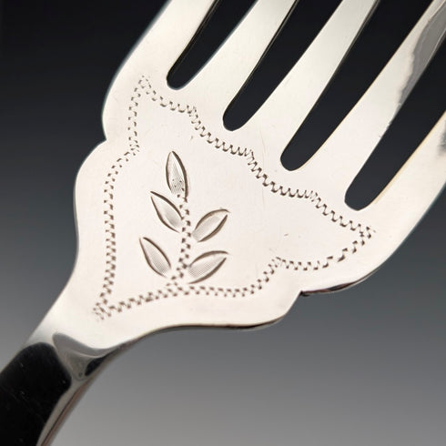 古董英國銀盤魚餐具組(附盒)