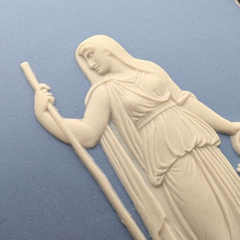 英國復古韋奇伍德餅乾桶形碧玉器,淺藍色