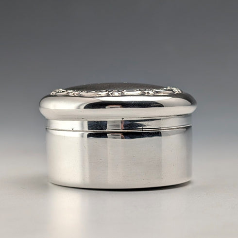1914 British Antique Sterling Silver Pillbox, 21g, Mappin & Webb