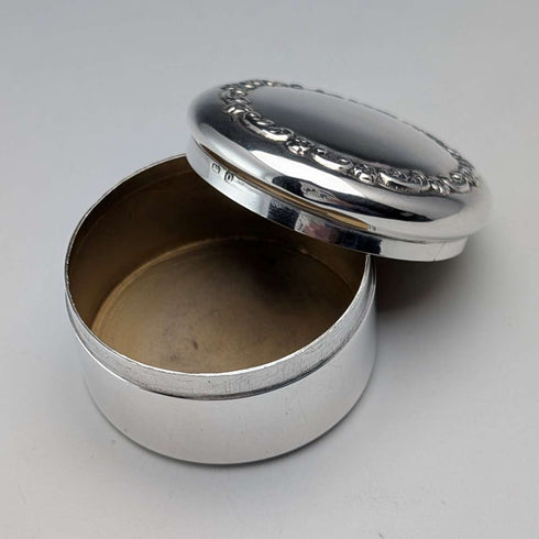1914年英國古董純銀藥盒,21克,Mappin & Webb
