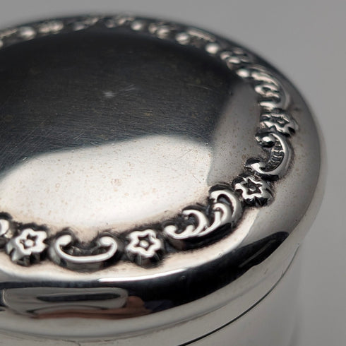 1914 British Antique Sterling Silver Pillbox, 21g, Mappin & Webb