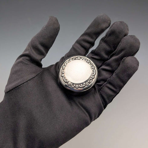 1914年英國古董純銀藥盒,21克,Mappin & Webb