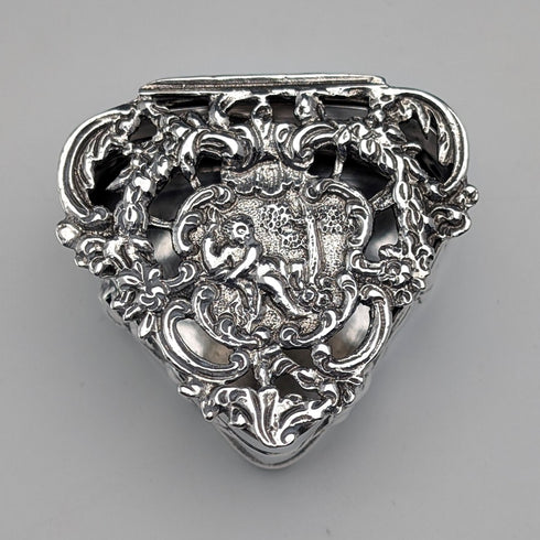 1917年英國古董純銀香薰盒,38克,威廉‧科明斯