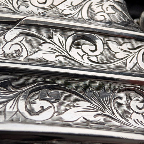 1895年英國古董純銀火柴盒,重36克,附1919年硬幣,托馬斯·海耶斯