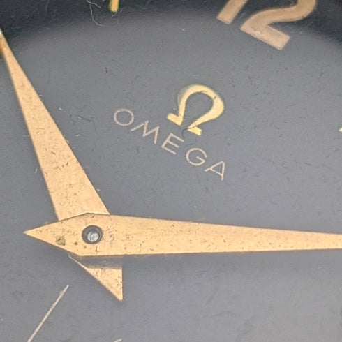 1946年頃 オメガ 紳士用 機械式腕時計 Cal.30T2PC スパイダーラグ ブラックダイヤル 動作良好