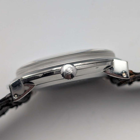 1960s Girard-Perregaux 17-jewel mechanical men's watch with black dial, in good working order