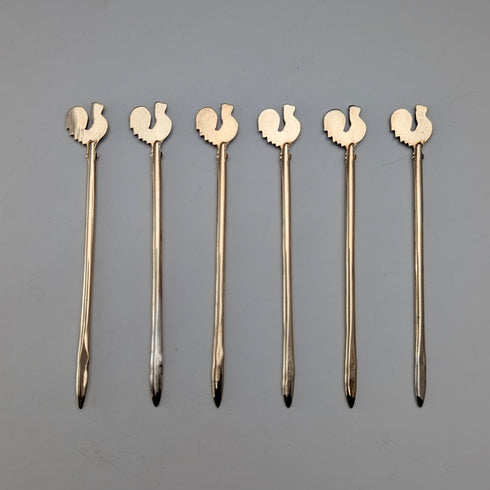 1958年英國沃克霍爾(Walker & Hall)出品的純銀雞尾酒簽套裝,共6支,總重19克,附原廠盒