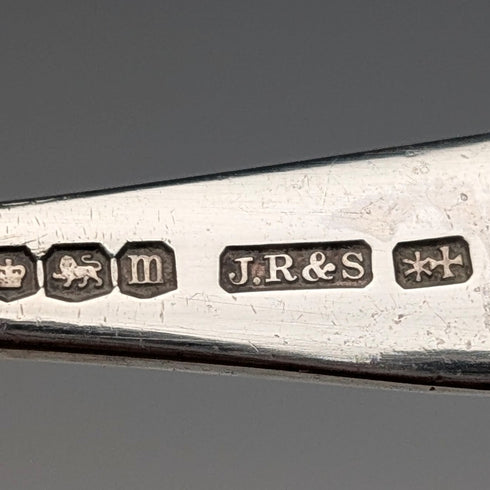 1929年英國古董切割玻璃碟與純銀湯匙套裝,共4件,Joseph Rodgers & Sons出品,含原廠盒