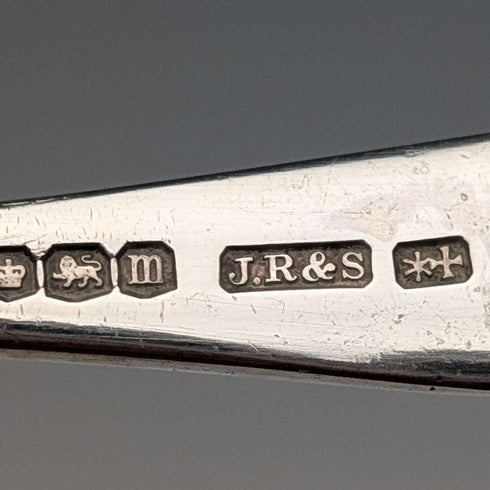 1929年英國古董切割玻璃碟與純銀湯匙套裝,共4件,Joseph Rodgers & Sons出品,含原廠盒