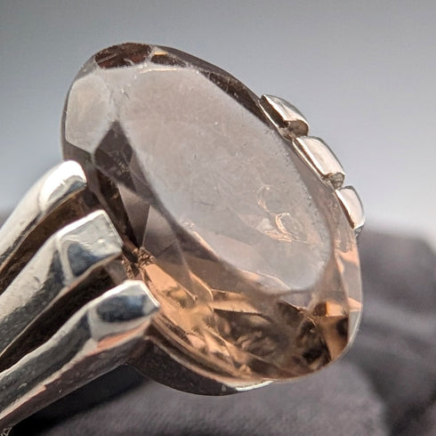 Vintage sterling silver smoky quartz ring (size 14)