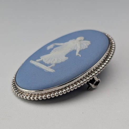 1970 Vintage British Wedgwood Sterling Silver & Jasperware Oval Brooch with Case