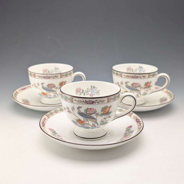British Vintage Wedgwood "Kutani Crane" Cup & Saucer, Set of 3 (2)