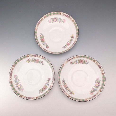 英國復古 Wedgwood「九谷鶴」杯碟組 3套②