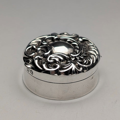 1899 British Antique Sterling Silver Small Pill Box 5.9g M Bros