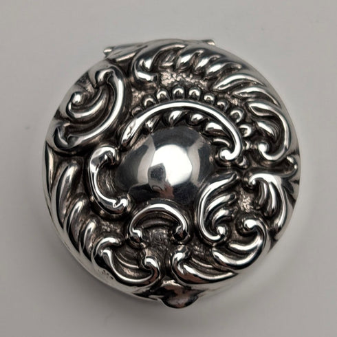 1899 British Antique Sterling Silver Small Pill Box 5.9g M Bros