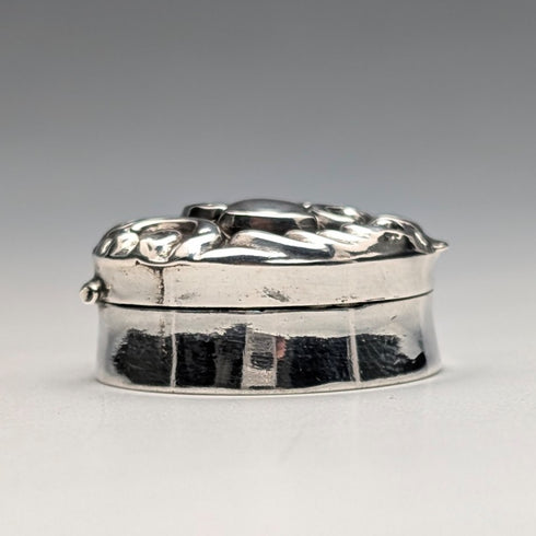 1899 British Antique Sterling Silver Small Pill Box 5.9g M Bros