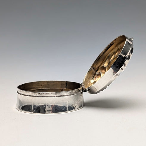 1899 British Antique Sterling Silver Small Pill Box 5.9g M Bros