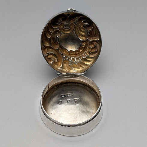 1899 British Antique Sterling Silver Small Pill Box 5.9g M Bros