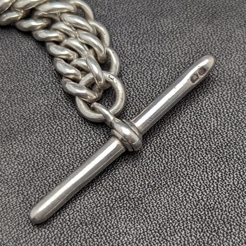 Cadena Albert de plata de ley (925) antigua inglesa, c. 1900, 56 g, con dije emblema de plata de ley