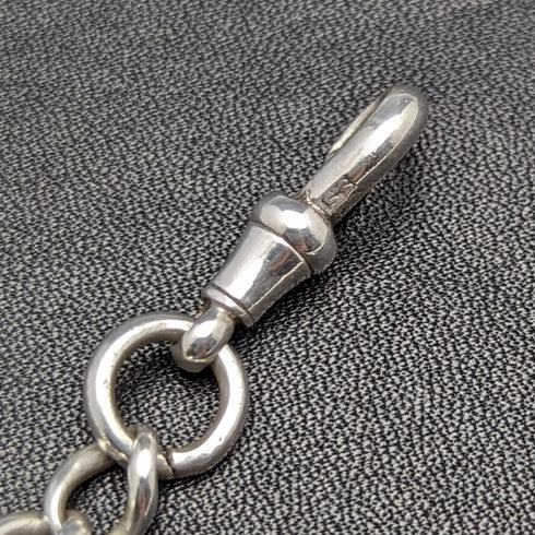 Cadena Albert de plata de ley (925) antigua inglesa, c. 1900, 56 g, con dije emblema de plata de ley
