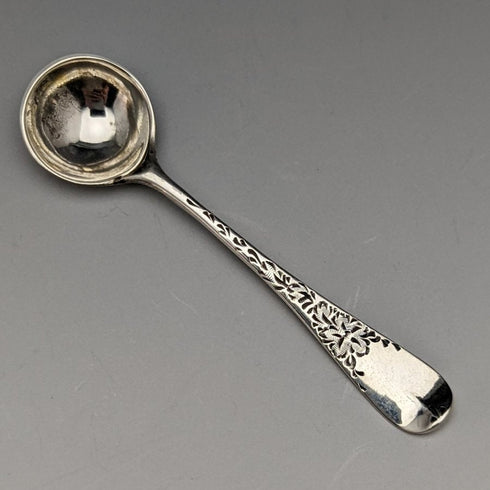 1884 年英國古董純銀(925 銀)一套 6 個鹽罐和 3 個勺子,總計 184 克 Wakely & Wheeler