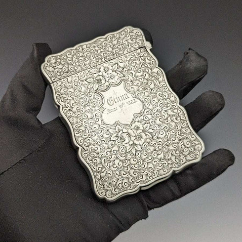 1884年 英国アンティーク 純銀(925シルバー)フローラル彫刻 カードケース 68g George Unite