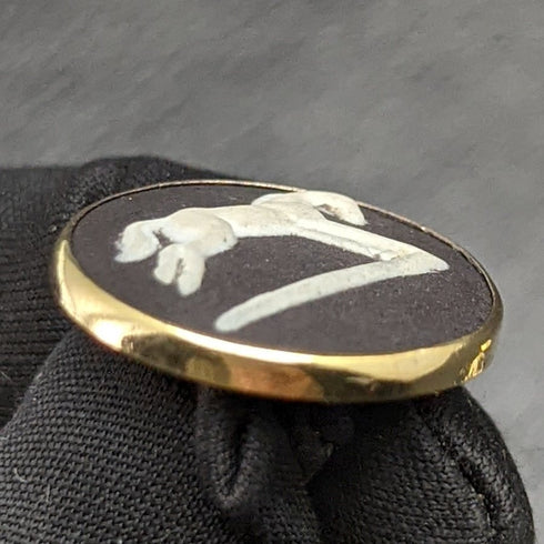 英国ヴィンテージ ウェッジウッド馬レリーフ 純銀製 カフリンクス ゴールド装飾